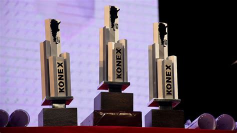 Premio Konex: Bir Yazarın Hayallerinin Gerçeğe Dönüşmesi ve Meksika Edebiyatının Yeniden Doğuşu